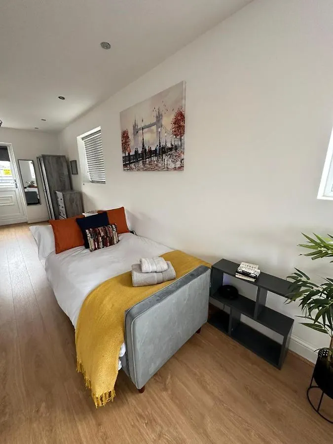 Apartment Stunning Roof Terrace Studio Flat London United Kingdom